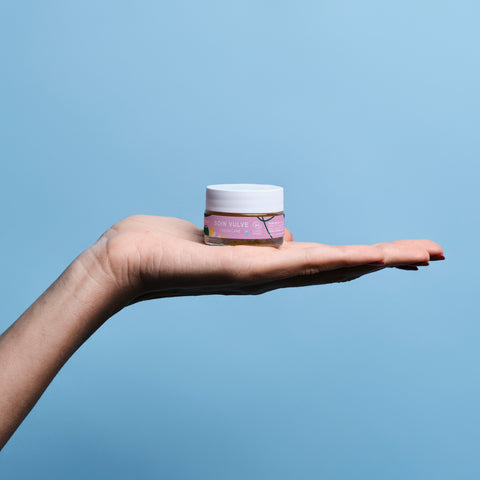 Balsam Intim Calmant pentru Vulvă | Îmbogățit cu Gălbenele (Calendula) și Vitamina E | Hidratează și Hrănește | Pentru Uscăciune și Disconfort | Îngrijire Intimă Externă